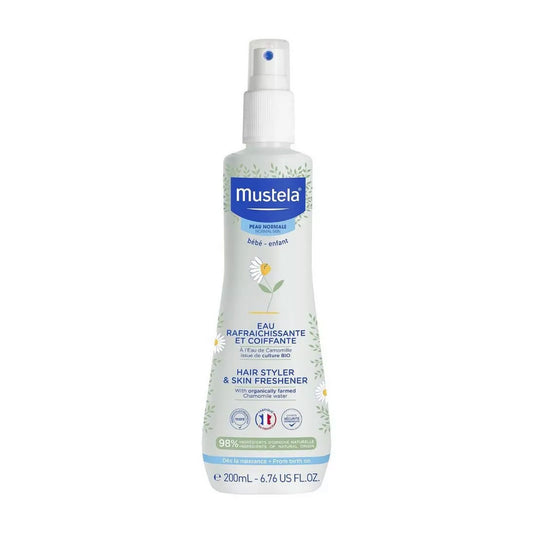 Mustela Eau Rafraichissante et Coiffante A l’Eau de Camomille Bio.